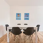 Casa Eclea Lisbon Great Apartment With Terrace * Lisbon